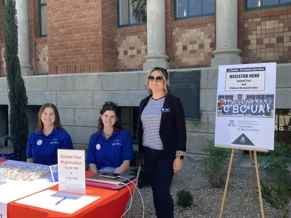 Photo taken during the Chemistry and the Commons open house