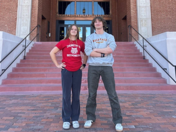 Photo of Natalie Rawlings and Chase Valentine in front of Old Main