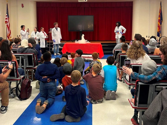 Photo of Undergraduate Journal Club at Fruchthendler Elementary School