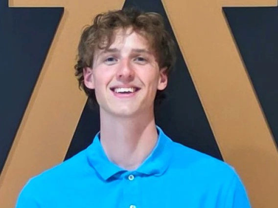 Peer Mentor Luke Fasse