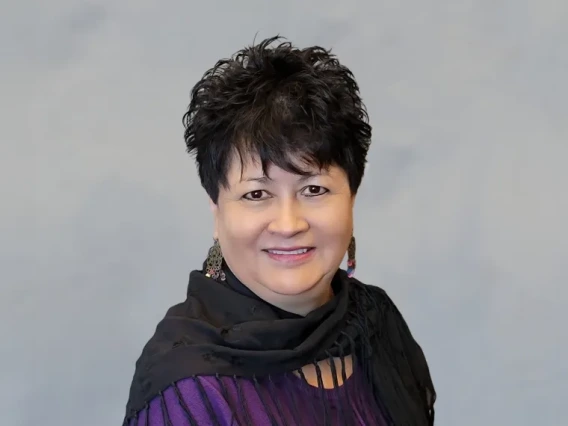 Photo of Olivia Mendoza, receiver of the 2025 College of Science Distinguished Advising Award