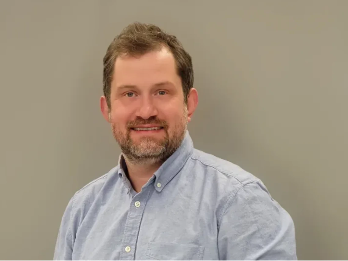 Dr. Thomas Tomasiak