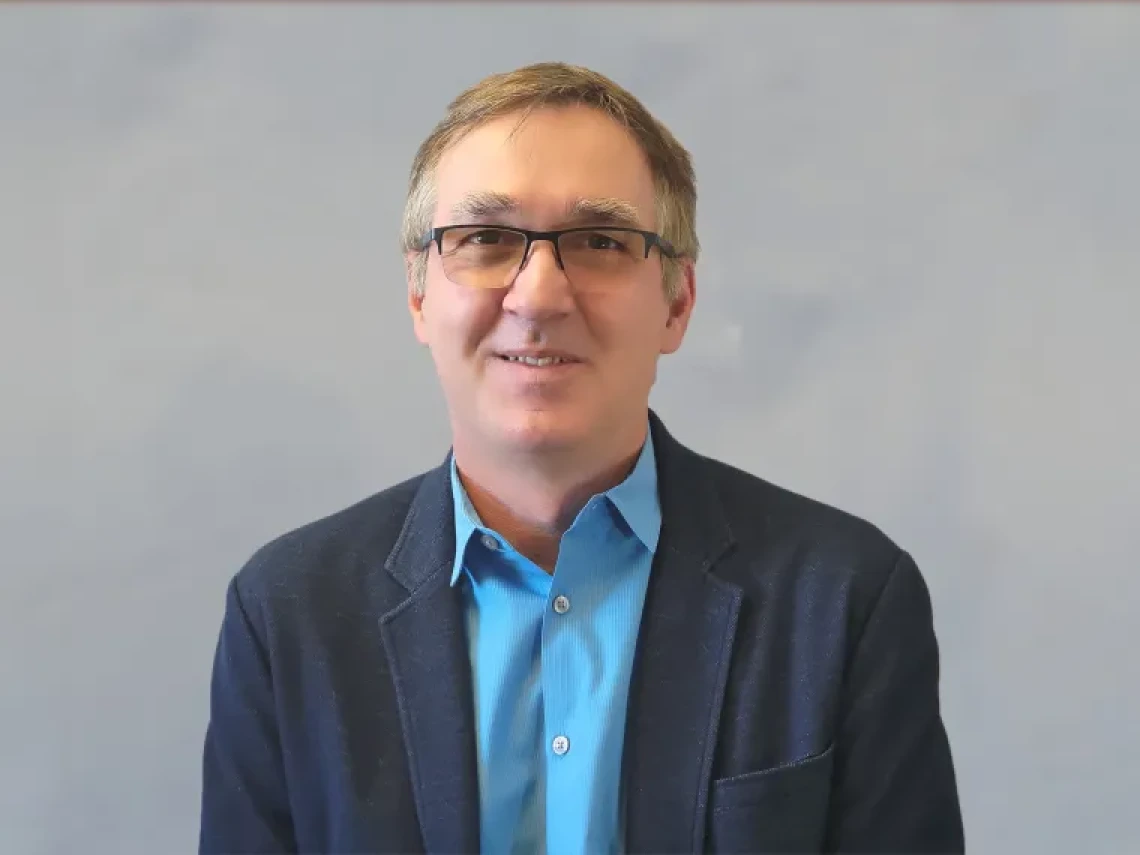Photo of Dr. Andrei Sanov, receiver of the 2025 College of Science Distinguished Achievement in Science Award