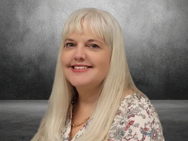 Photo of Debbi Busack