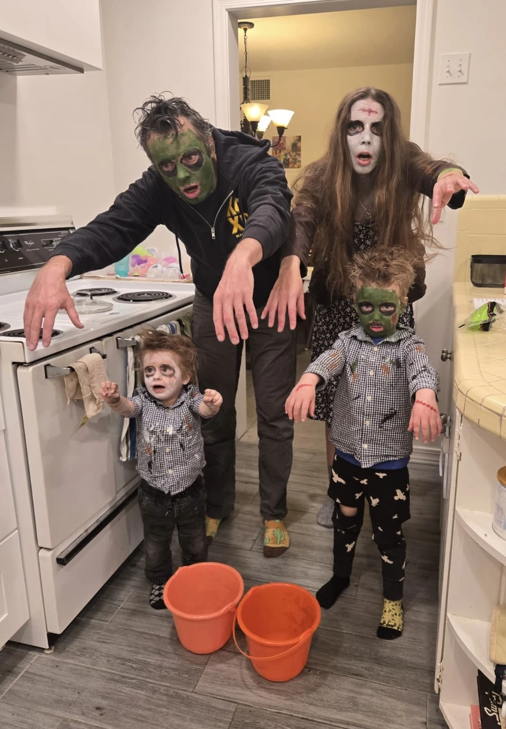Marielle Hegetschweiler and family dressed as zombies