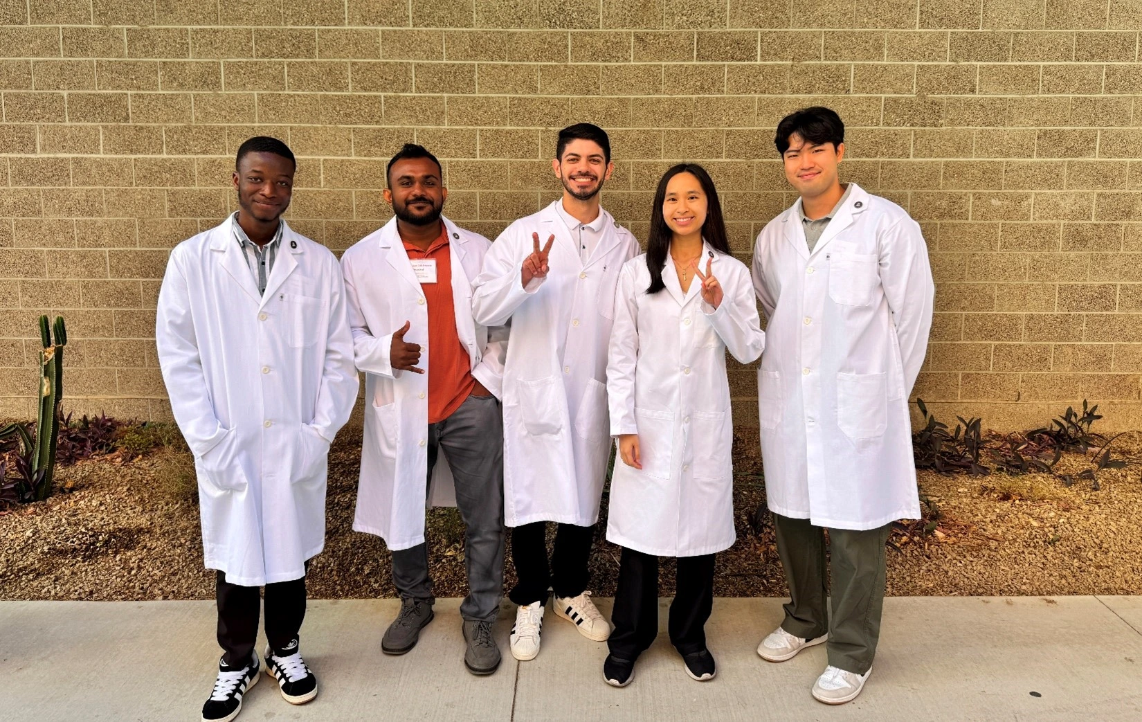 Grad Students Benjamin Akonor, Pabasara Edirweera, Luis, Kay Do, Joseph Jung