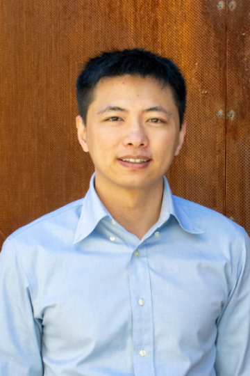 Dr. Rui Xiong